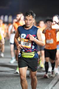 BIB: 21471
                            <button type="button" onclick="openModal(19606493)" class="btn btn-primary btn-sm float-right btn-popup" data-toggle="modal" data-target=".modal-high-quality">
                        <i class="fas fa-shopping-cart"></i> Add to Cart
                    </button>
                                            <button type="button" onclick="isThisMe(19606493, true)" class="btn btn-success btn-sm float-right btn-popup btn-isme hidden" data-toggle="tooltip" data-placement="bottom" title="นี่คือรูปของคุณใช่ไหม คลิกที่นี่เพื่อเอาเข้าอัลบั้ม">
                        <i class="fas fa-plus"></i> Add to album
                    </button>
                    <button type="button" onclick="isThisMe(19606493, false)" class="btn btn-warning btn-sm float-right btn-popup btn-isnotme hidden">
                        <i class="fas fa-ban"></i> Remove from album
                    </button>